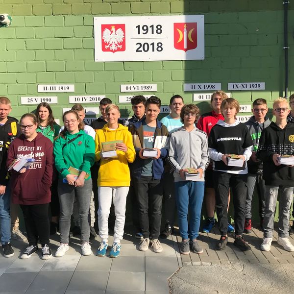 Szkolna Wyprawka (zdjęcie 3)