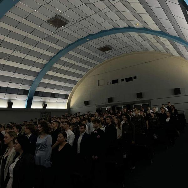 Zakończenie roku szkolnego maturzystów ZSM odbyło się w kinie wrzos o godzinie 11