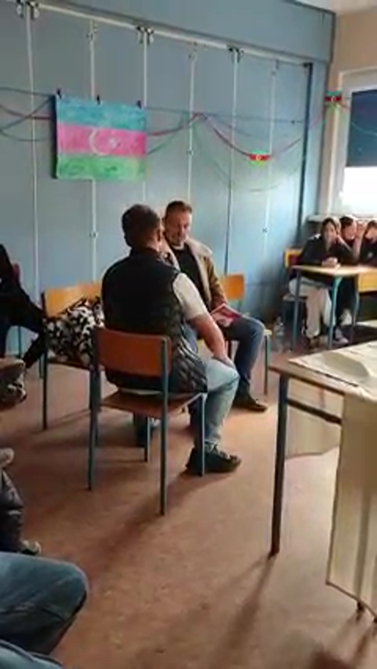 Klatka z filmu 53 — Wpis z Facebooka 2022-10-18