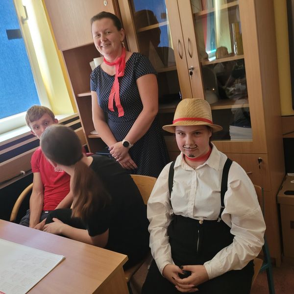 Września w Naszej szkole obchodziliśmy Europejski Dzień Języków Obcych (zdjęcie 9)