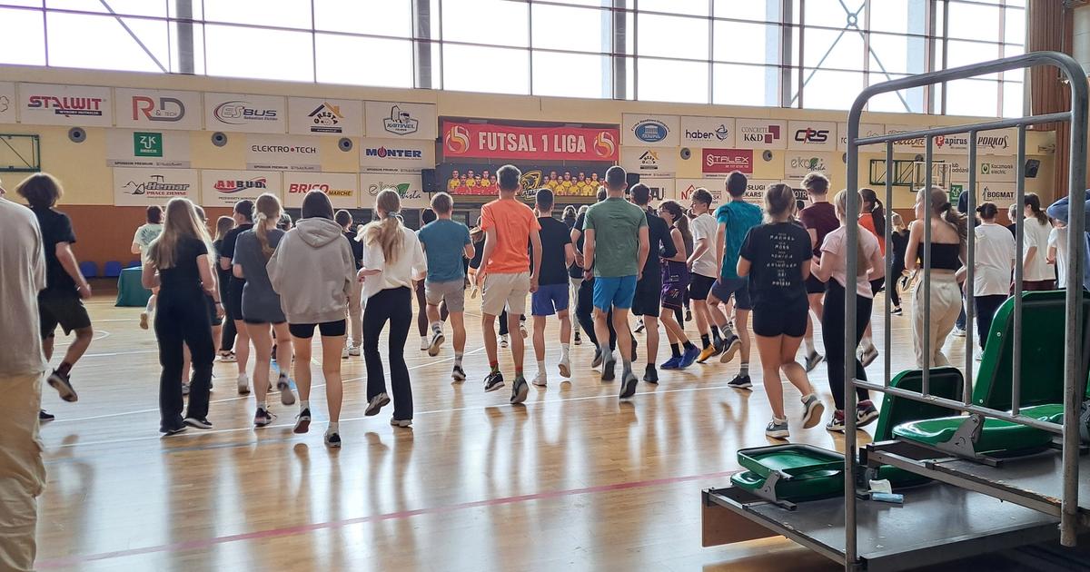 W wiosnę weszliśmy tanecznym krokiem, dzięki zaproszeniu na wspaniałą imprezę zorganizowaną przez II