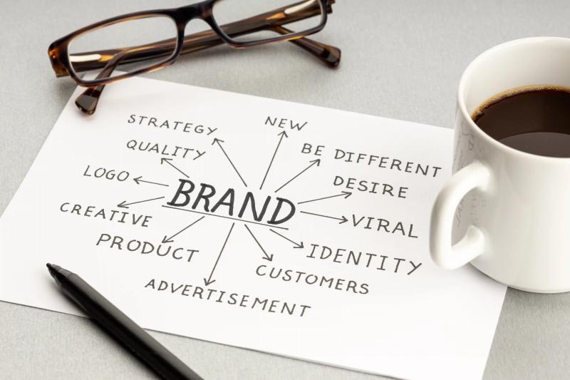 Brand yourself: como construir a sua imagem no mercado de cursos virtuais