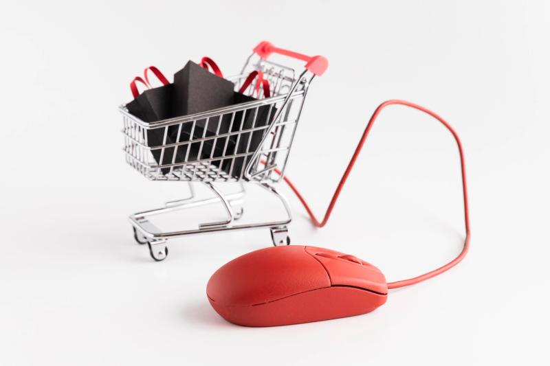Carrinho de compras abandonado? Dicas para garantir que seus clientes concluam a compra dos cursos online