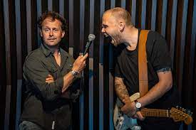 Rock'n impro - underholdning med Geo & guitarist Simon Troelsgaard