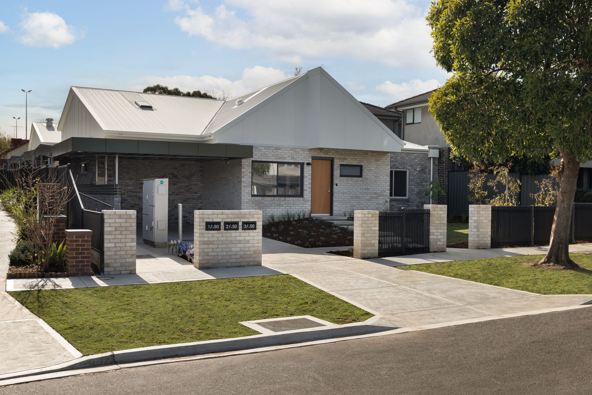 View of Heidelberg Heights Specialist Disability Accommodation from the street.