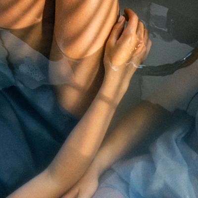 Lumï-The Truth Can Wait