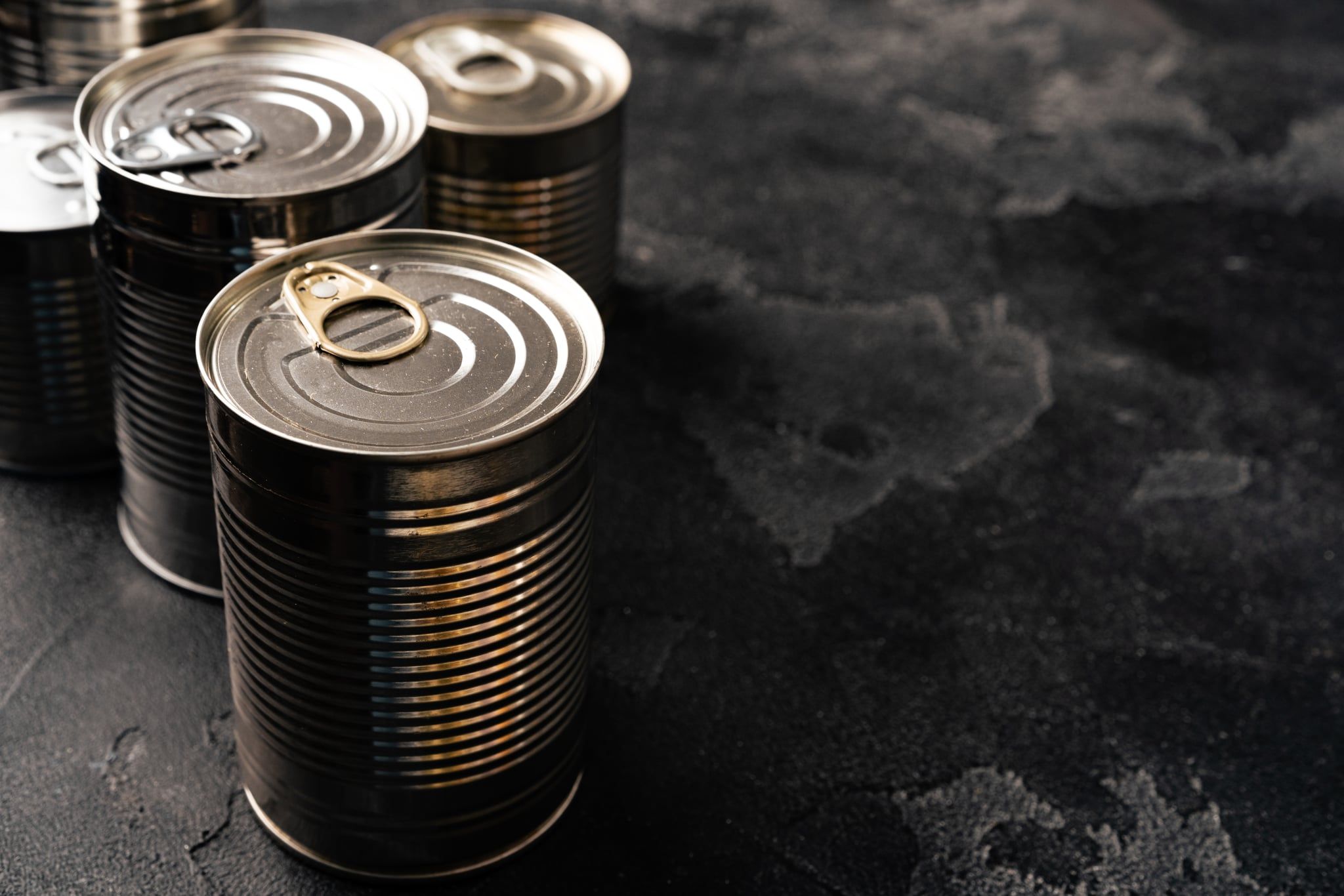 Tinplate cans — infinitely recyclable material