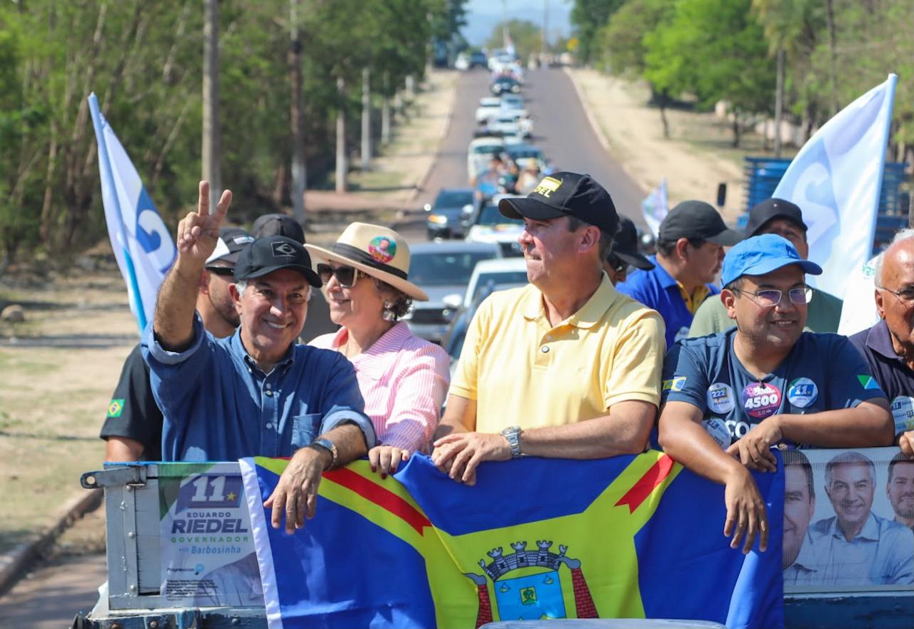 Reinaldo faz grandes carreatas em Corumbá, Ladário, Aquidauana e Anastácio