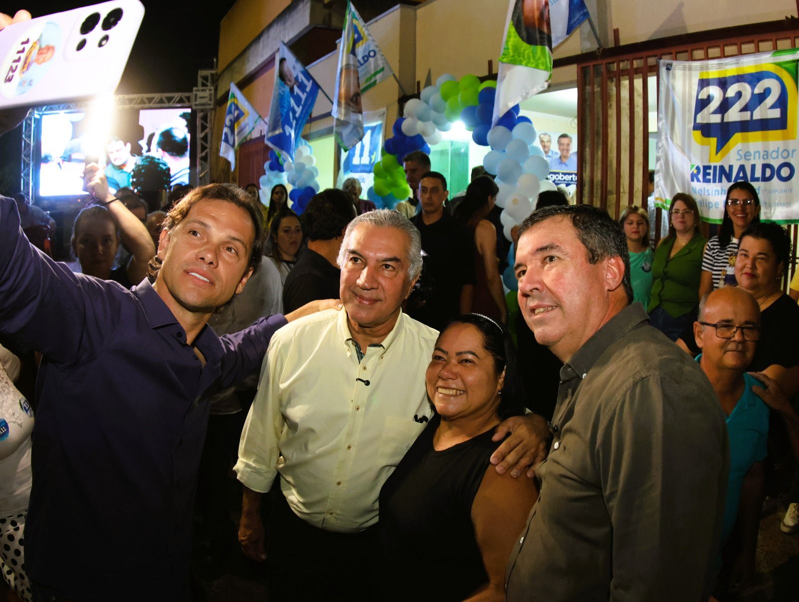 Reinaldo reforça compromisso municipalista em comício que reuniu mais de mil pessoas em Paranaíba