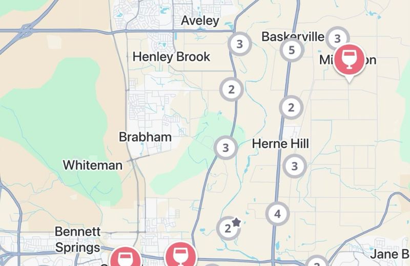 The Jedhi app map of the Swan Valley, with winery, brewery and distillery pins from Caversham up through Herne Hill to Upper Swan