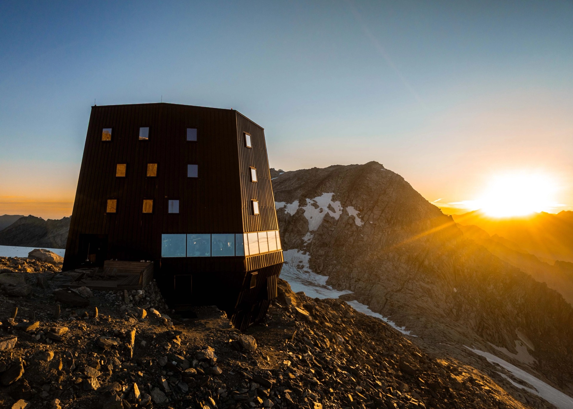 Schwarzenstein Hütte