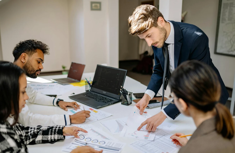 How to Read Your Business Cash Flow (Without an Accountant)