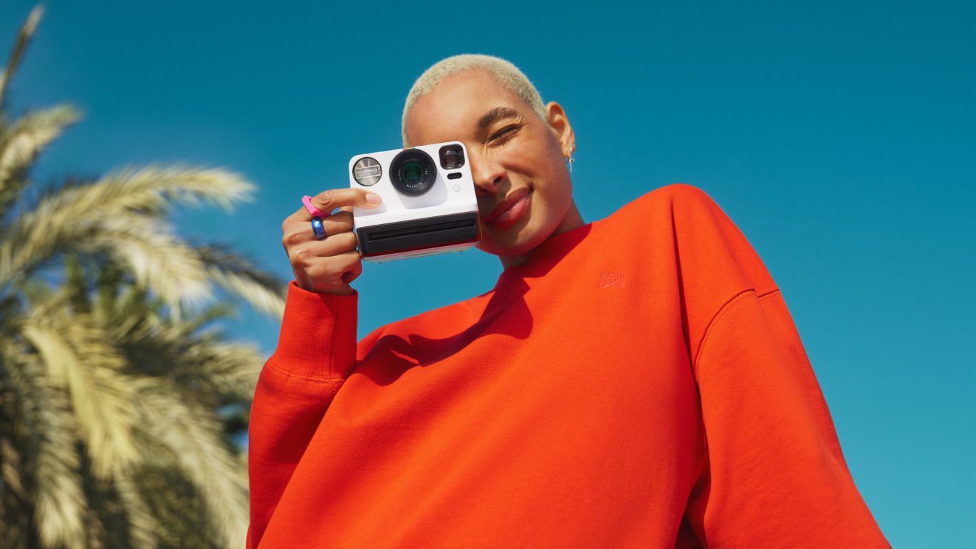 Polaroid Now: Tecnología y Nostalgia se Unen Para Conquistarte