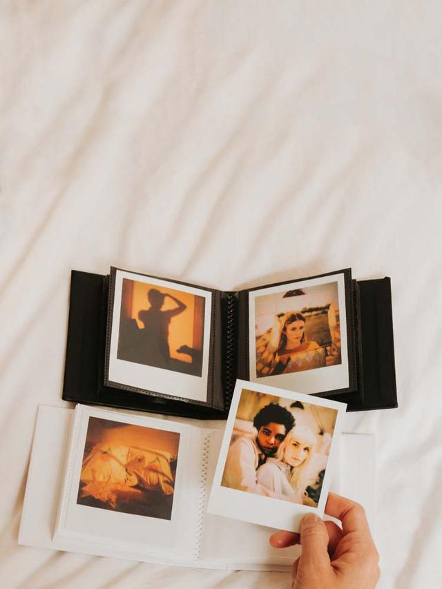 Shop Polaroid Albums for film Polaroid EU