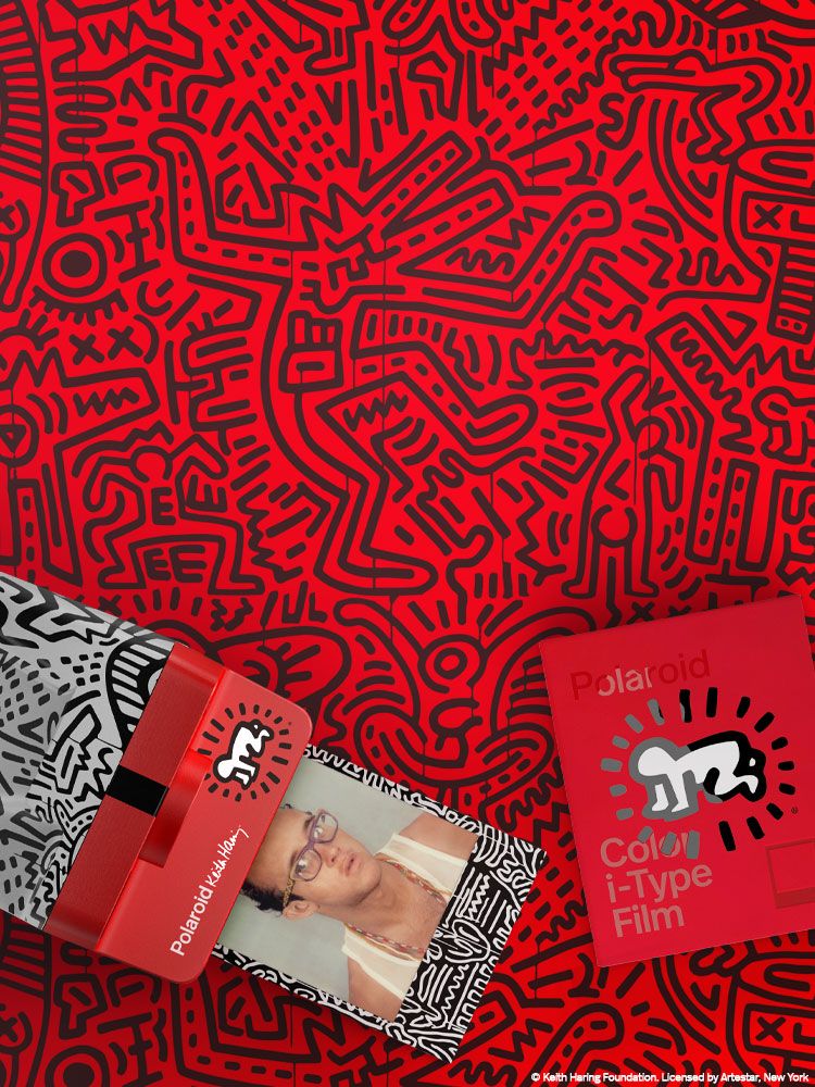 Appareil photo instantané Polaroid Originals Now Edition Keith Haring |  Rouge
