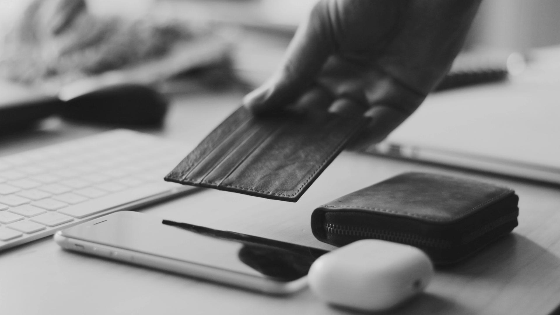 The Extraction Economy: Platforms, Power, and the Fight for Prosperity