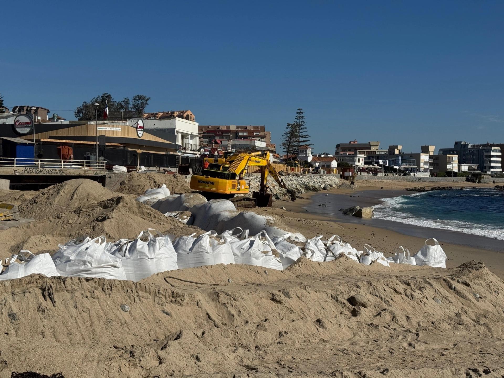 How to Tell the Story: Columbia Journalism Professor Investigates Land Erosion in Chile