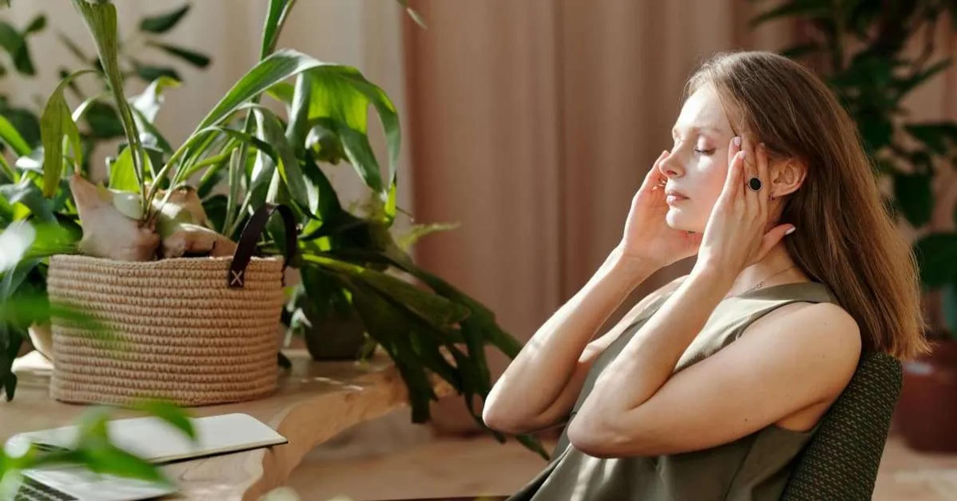 6 טיפים להתמודדות עם מיגרנה או כאבי ראש בצורה טבעית