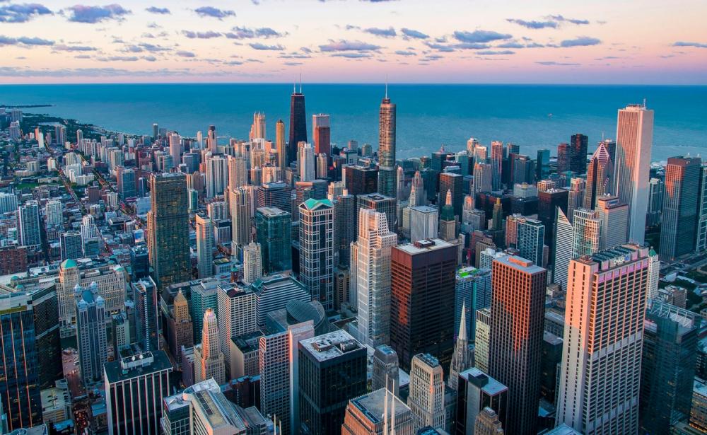 Skyline in der Blauen Stunde