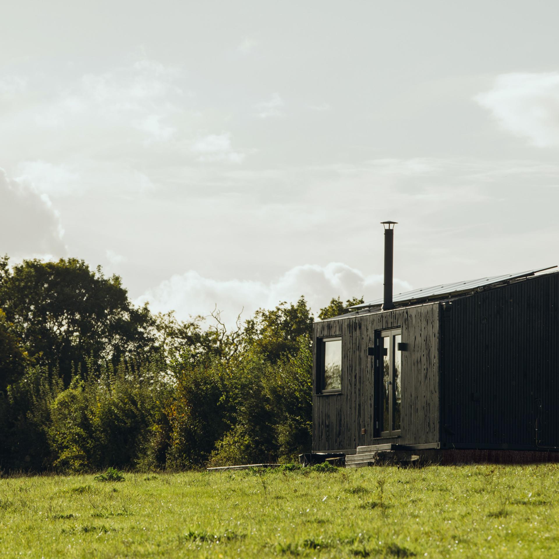 Re Cabins – An Off-Grid Hideaway