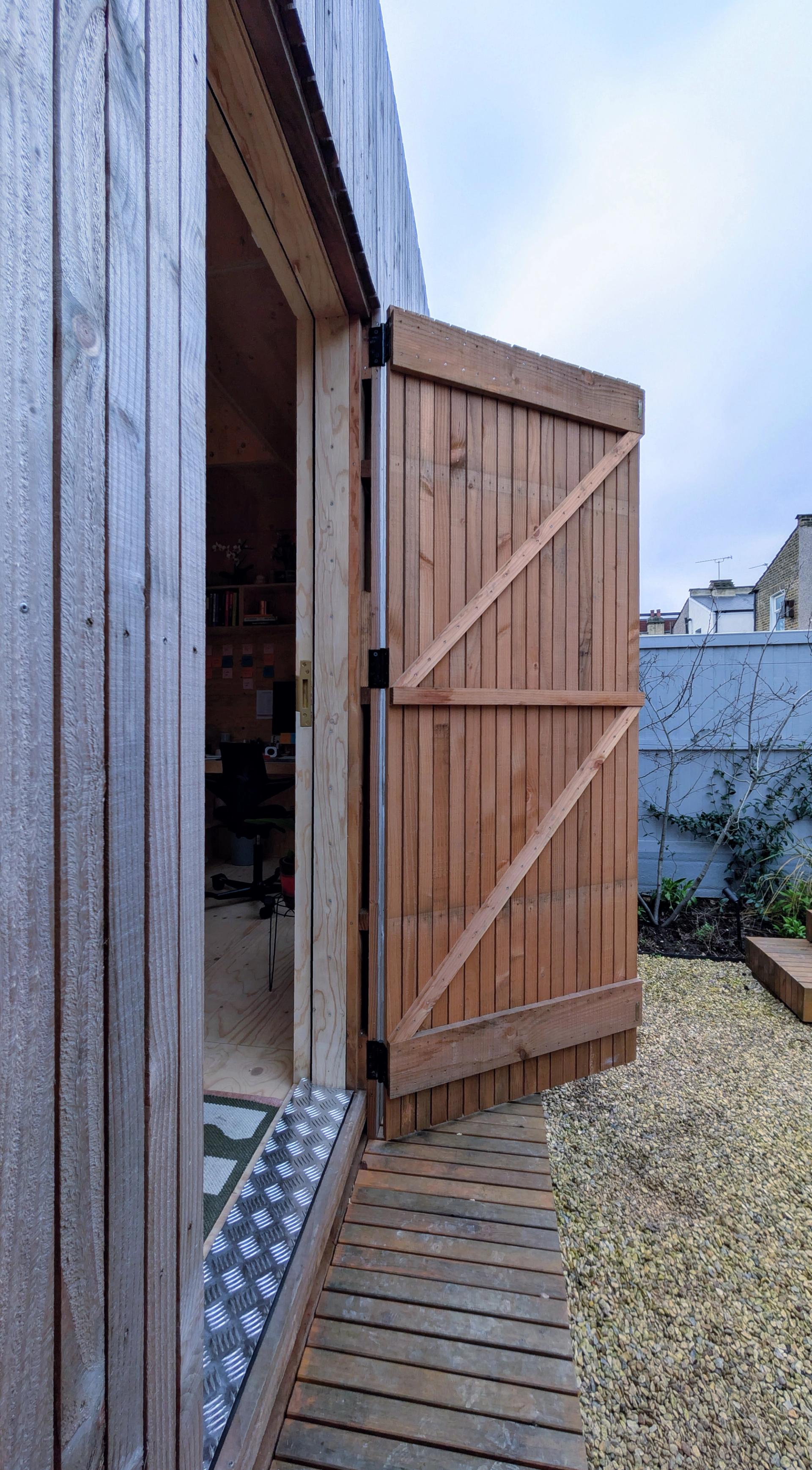 U-Build Garden Studio in London