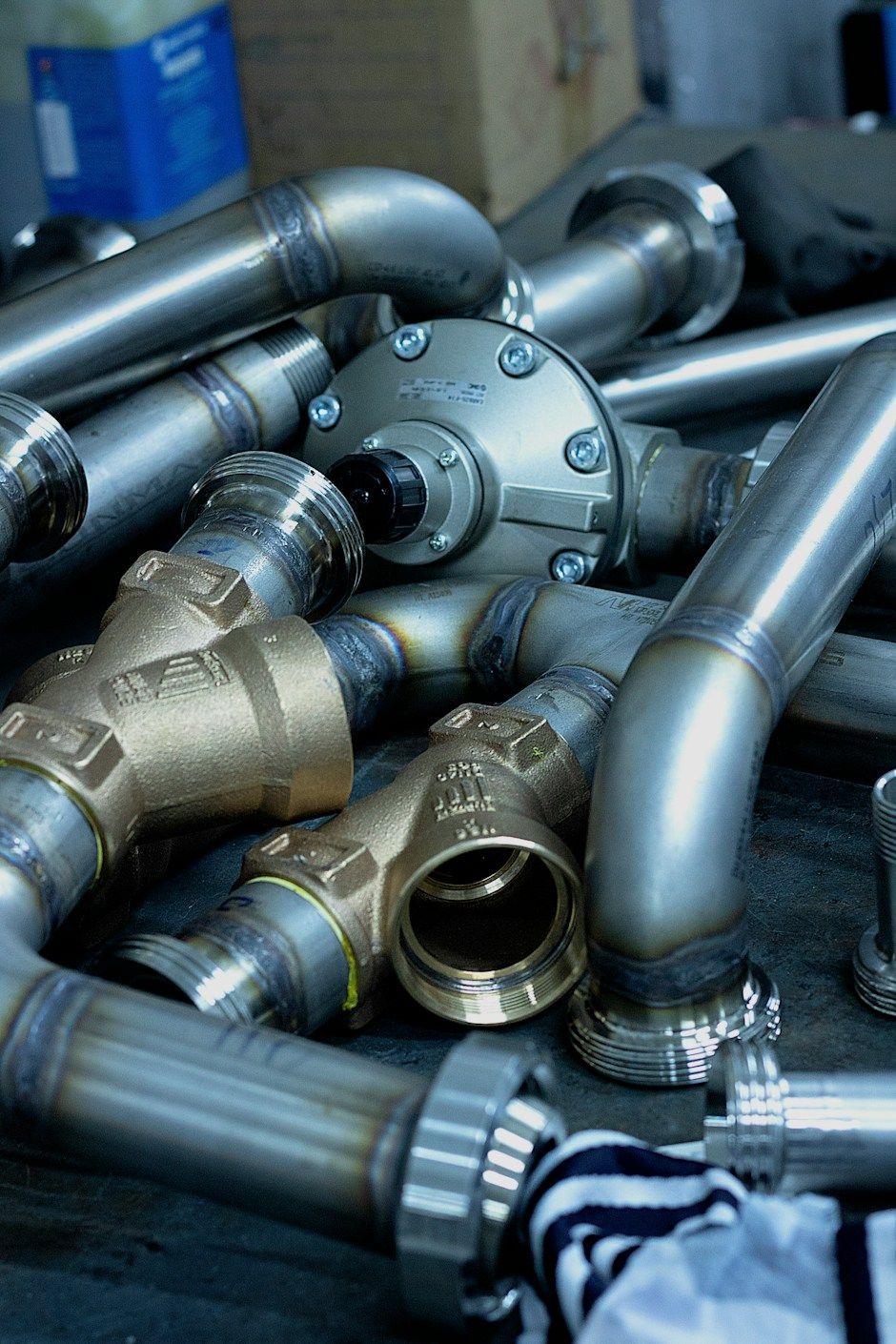 Pipes & Fittings