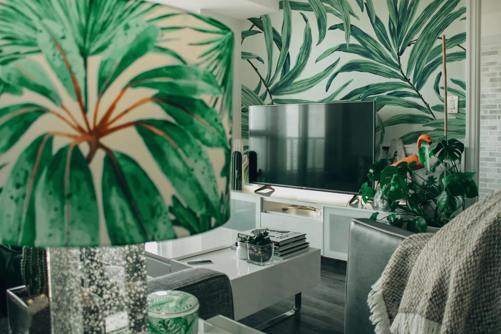 tropical-wallpaper-rental-condo-bangkok