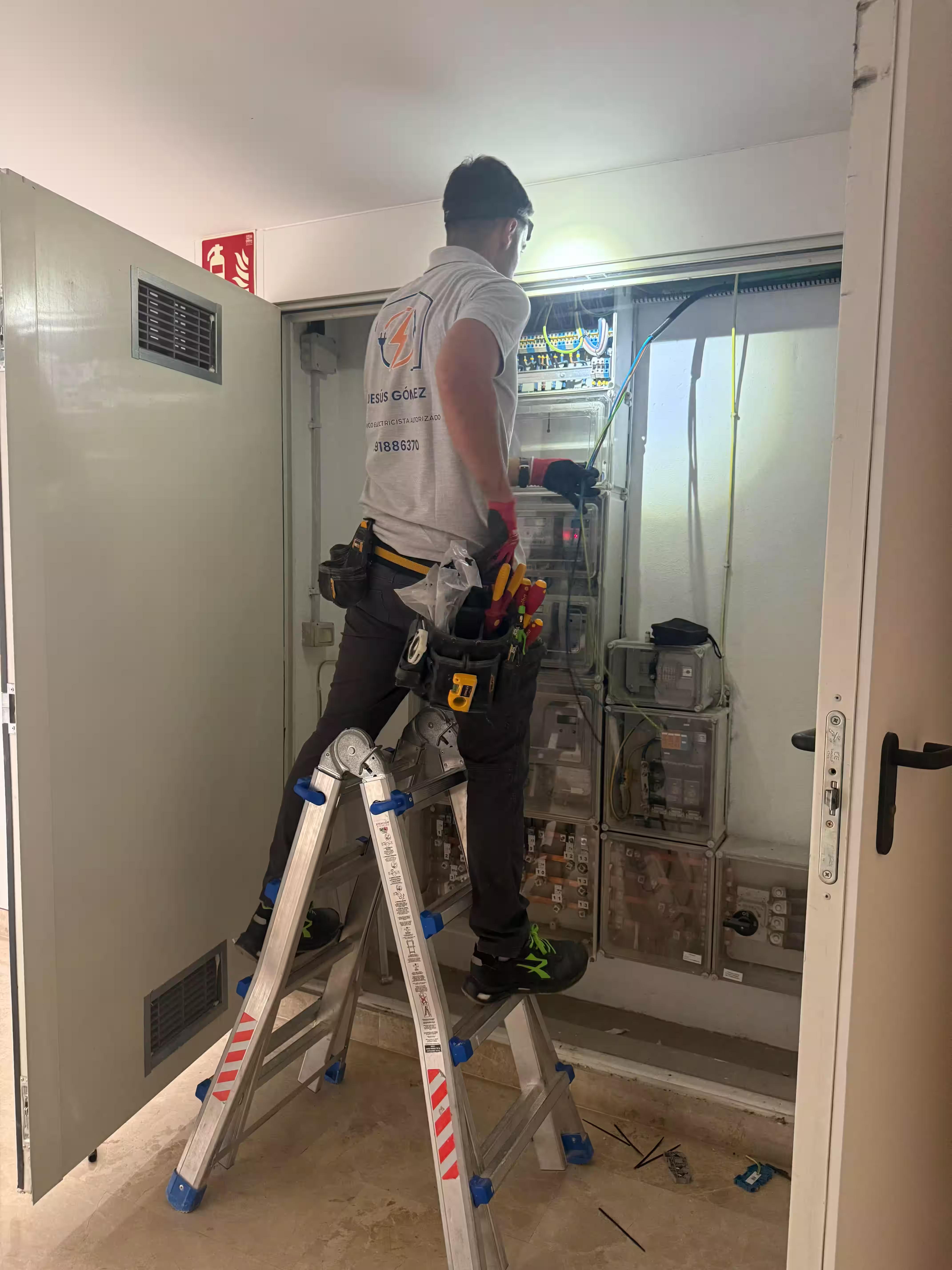 Mantenimiento eléctrico preventivo en Sevilla