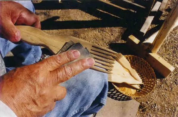 Navajo Weaving and Culture