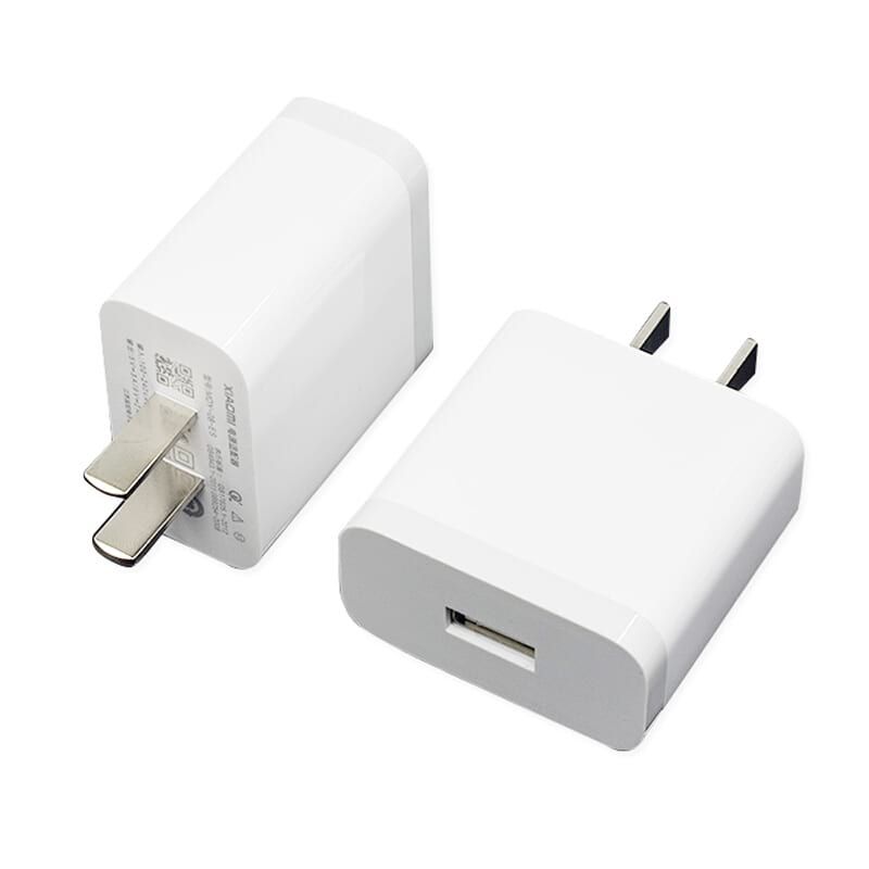 MI Adapter( 3A ) White