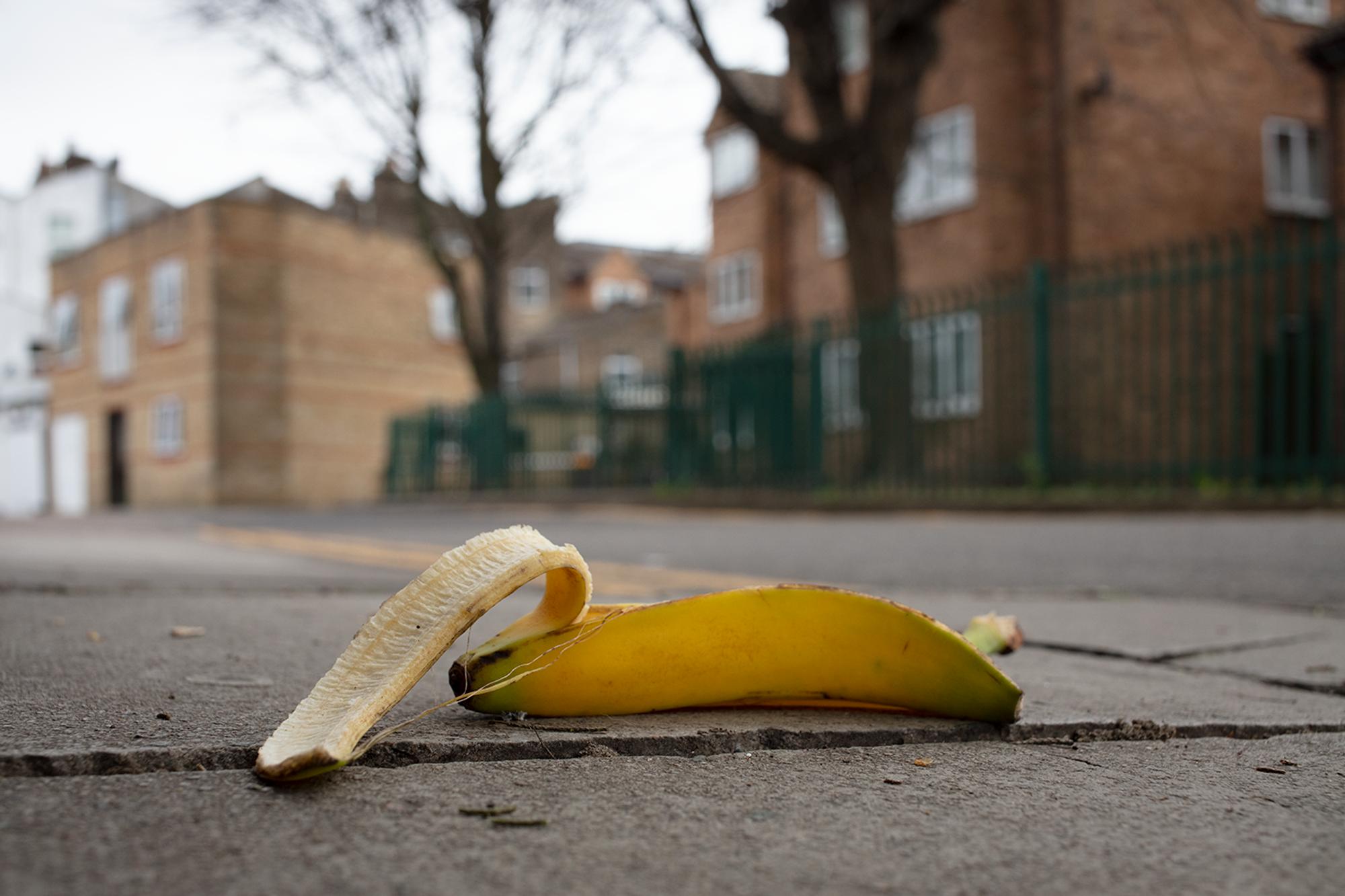 Reframing Detritus: Franck Allais' Photography of Everyday Objects ...