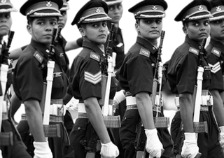 are there women pilots in indian army