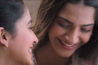 Ek Ladki Ko Dekha Toh Aisa Laga review