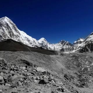 Melting Glaciers In the Himalayas