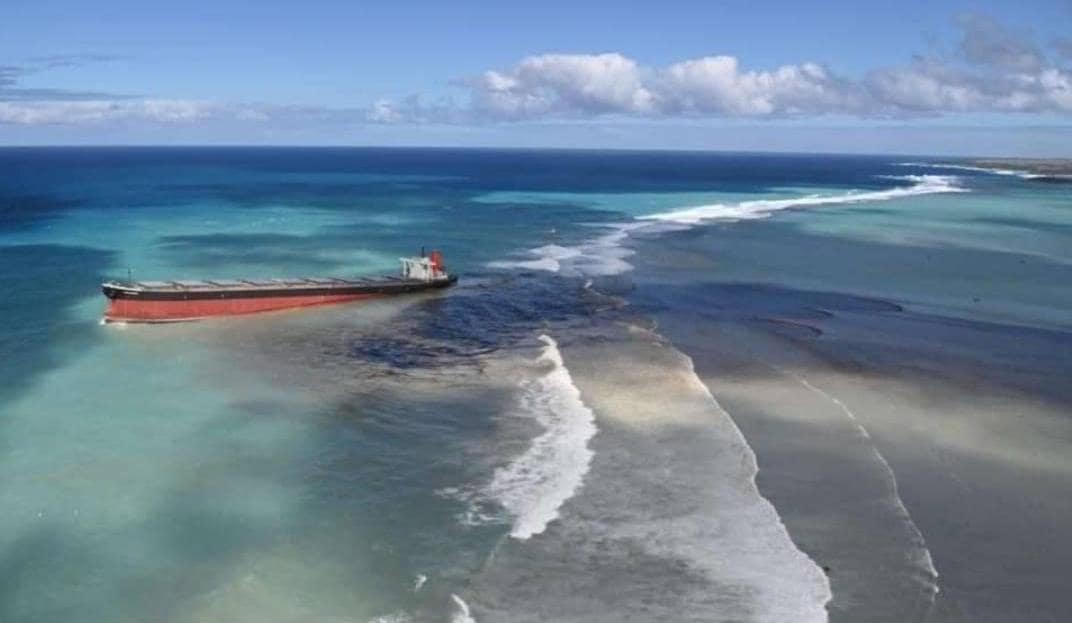 mauritius oil spill