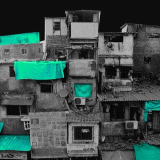why is slum tourism bad