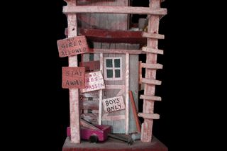 difference between sexism and misogyny