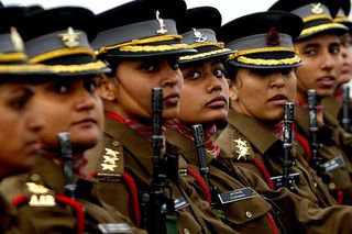 women commanders in the army