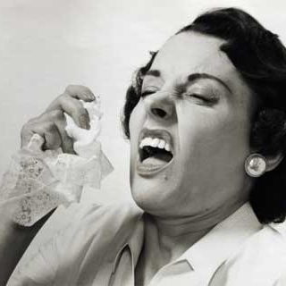 what causes multiple sneezes