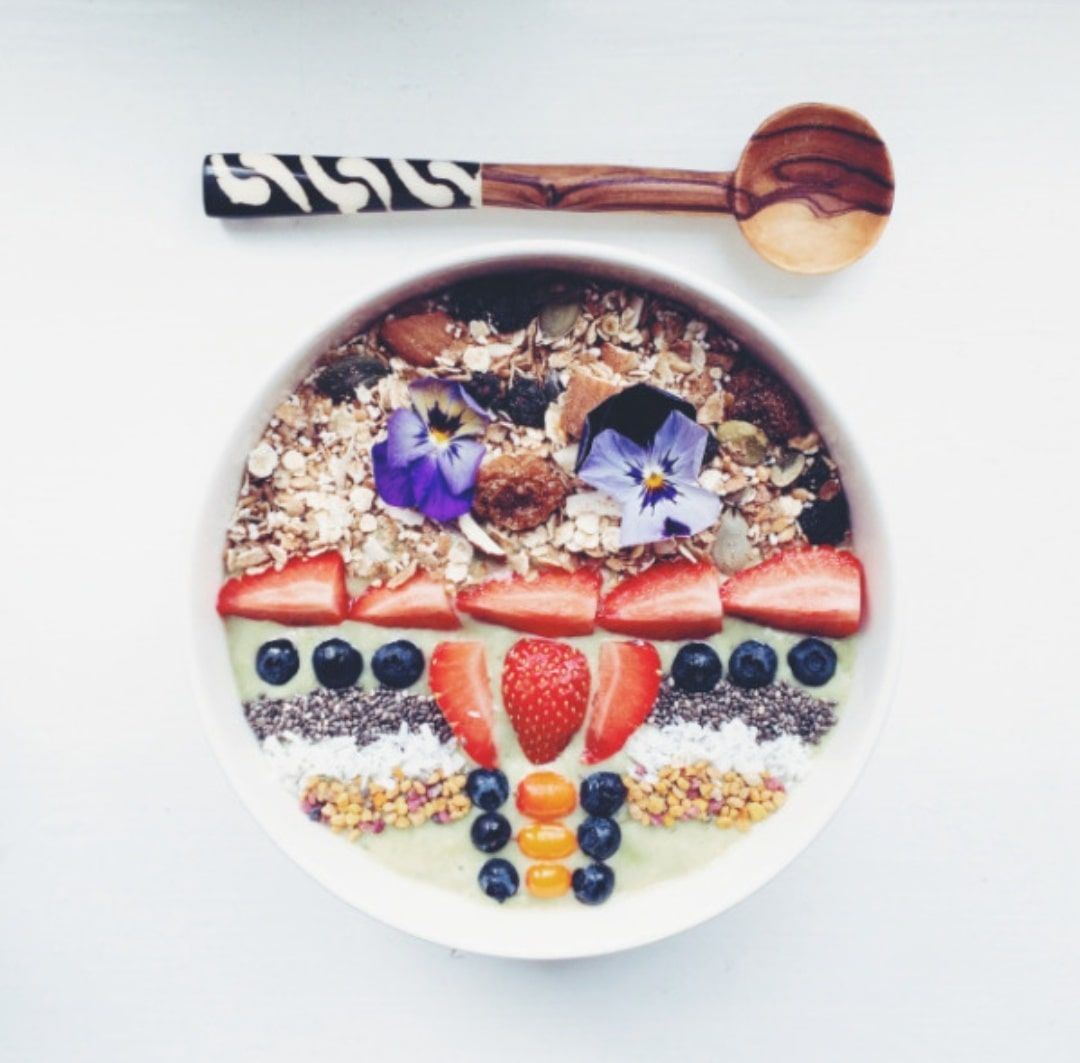 social media food peers