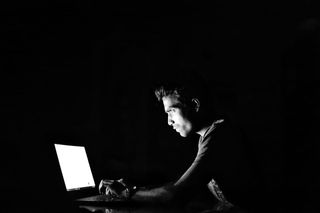 signs of internet addiction
