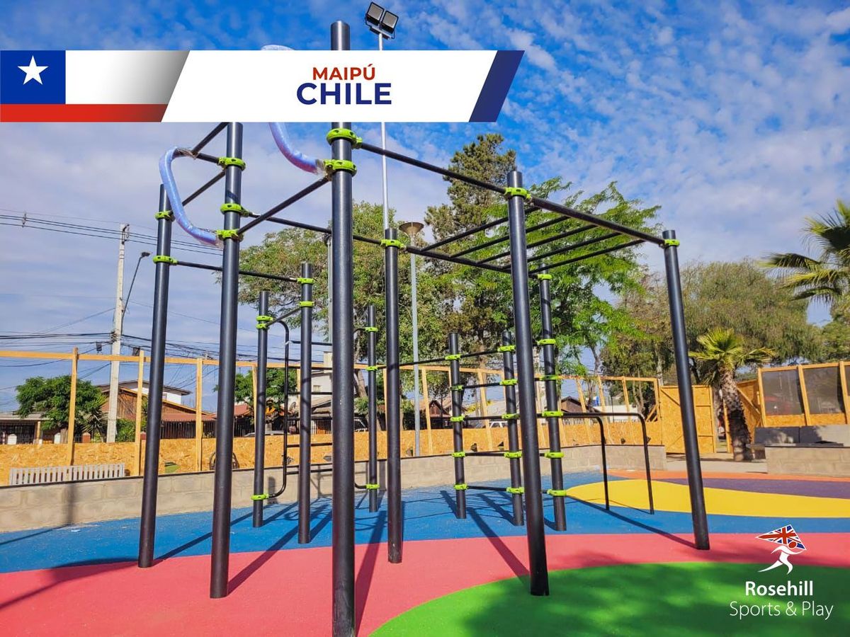 Bold New Fitness Area In Maipú - Image 2