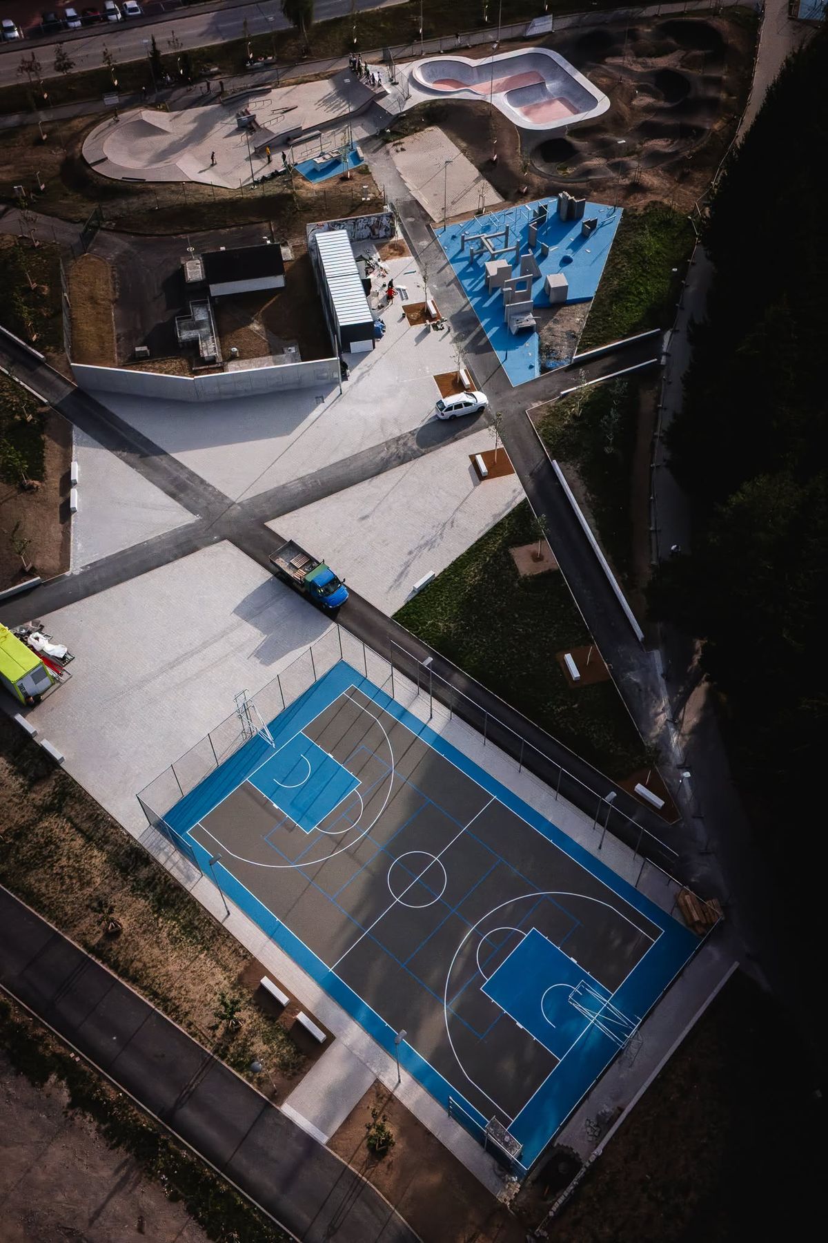 Rosehill TPV® Delivers Long-Term Performance at Czech Sports Hub - Image 1