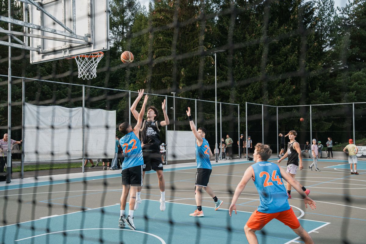 Rosehill TPV® Delivers Long-Term Performance at Czech Sports Hub - Image 2