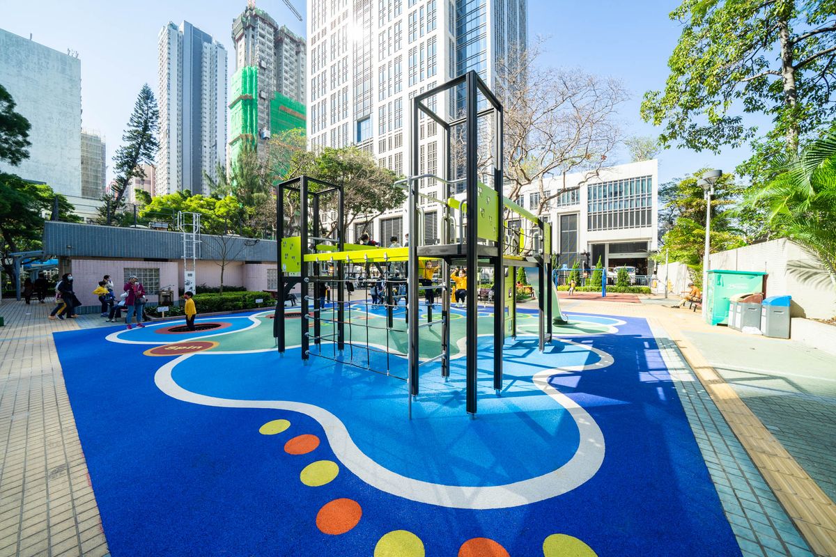 Kings Road Playground - Image 3