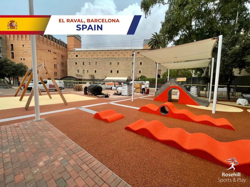 New Park Installed In El Raval, Barcelona