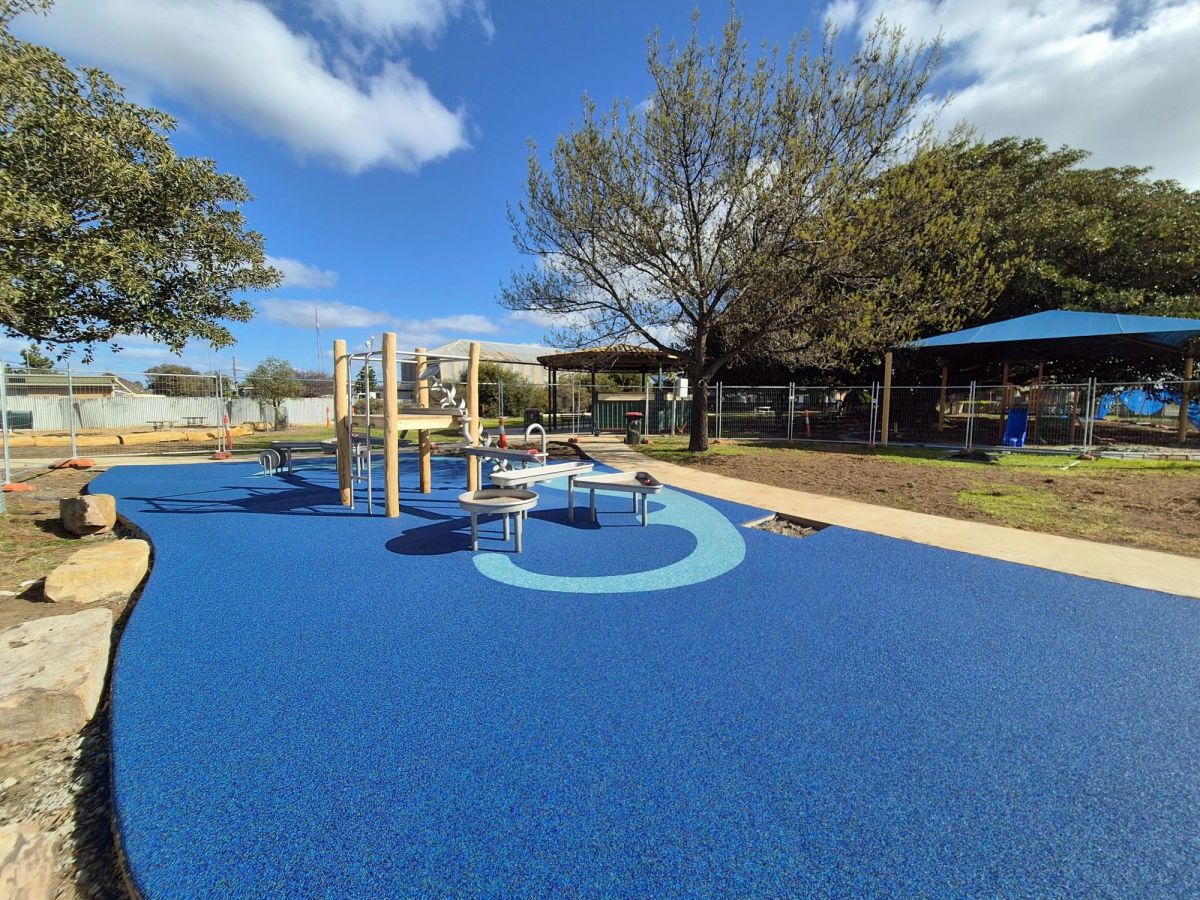 New Water Park At Memorial Park - Image 4