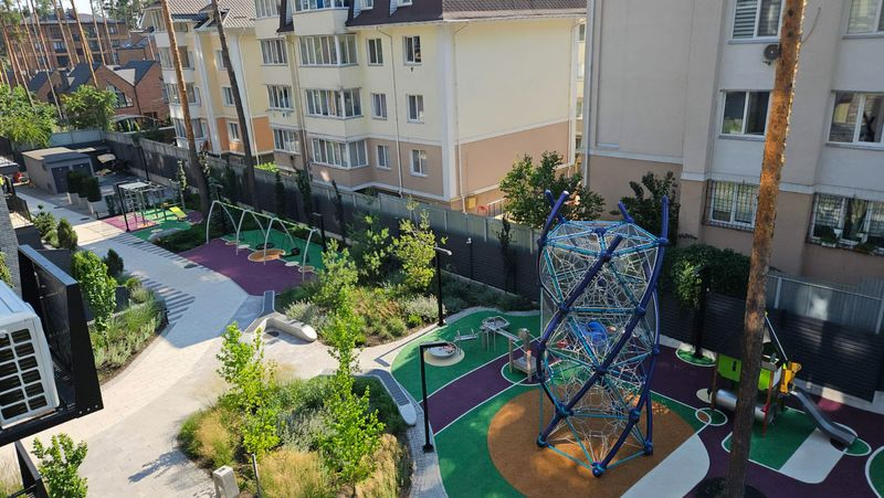 Multi-Zone Residential Playground, Kyiv