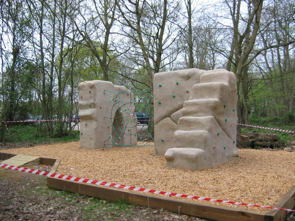 Bespoke climbing walls & boulders - made to order