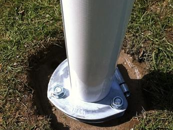 Fibreglass flagpoles with hinged base Thumbnail 2